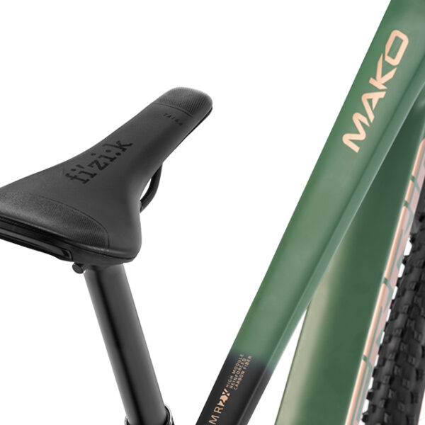 BERRIA-MAKO-7_VERDE_NEGRO_DETALLE1