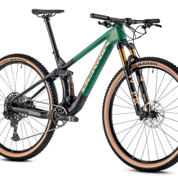 BERRIA-MAKO-7_VERDE_NEGRO_LOW_DEL